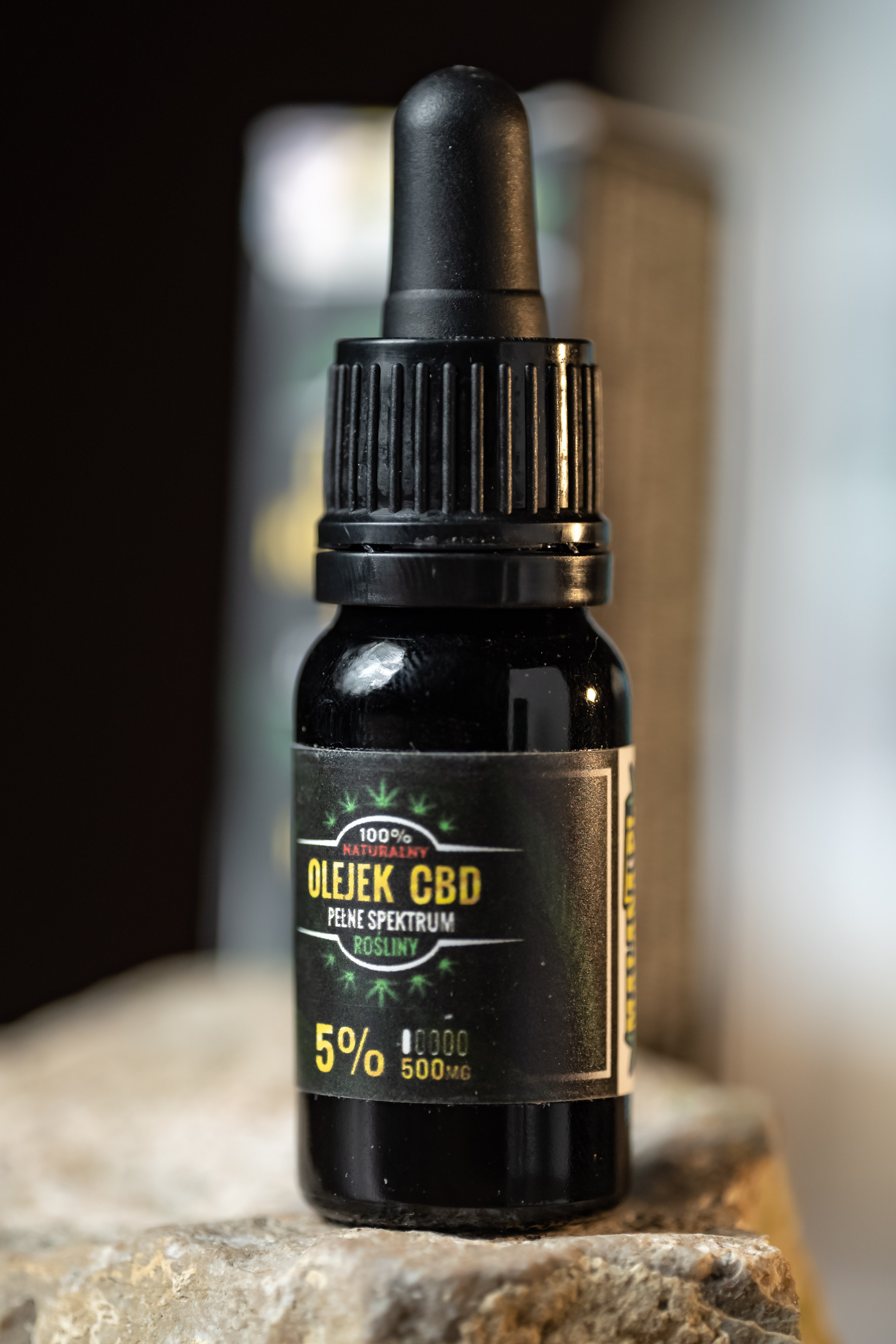 Olejek CBD 5% - 3 sztuki - Konopny - Full Spectrum 2 Olejek CBD 5% - 3 sztuki - Konopny - Full Spectrum - obrazek 2